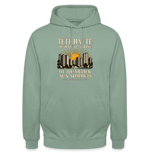 Hoodie Street Tête haute — Du quartier aux sommets, édition couleurs | Prise de Conscience - vert-de-gris