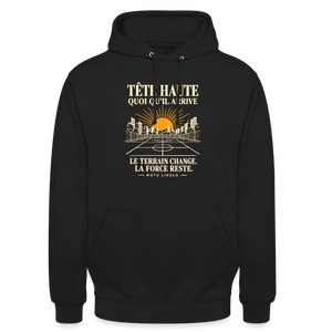Hoodie Street Tête haute — Le terrain change, la force reste | Prise de Conscience - noir