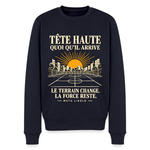 Sweat Street Tête haute — Le terrain change, la force reste | Prise de Conscience - bleu marine