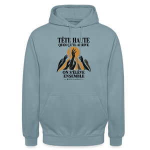 Hoodie Street Tête haute — On s’élève ensemble | Prise de Conscience - bleu fumée