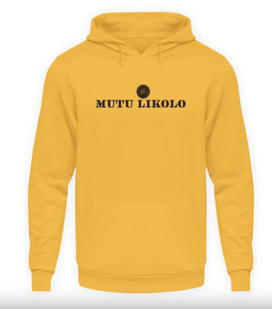 Hoodie jaune Mutu Likolo – Collection Résilience, avec logo centré sur la poitrine.

Yellow Mutu Likolo hoodie – Resilience Collection, with centered logo on the chest.