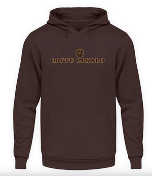 Sweat à capuche marron Mutu Likolo avec logo central doré et inscription "Mutu Likolo" en lettres capitales.

Brown Mutu Likolo hoodie with central gold logo and "Mutu Likolo" inscription in capital letters. 