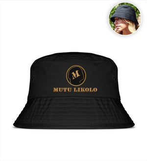 Bob noir MUTU LIKOLO ML Classique – 100 % coton biologique – Collection Résilience – Logo doré – Mode éthique et urbaine – mutulikolo.com – Tête haute quoi qu’il arrive

MUTU LIKOLO ML Classic Black Bucket Hat – 100% organic cotton – Resilience Collection – Gold logo – Ethical and urban fashion – mutulikolo.com – Head high, no matter what

