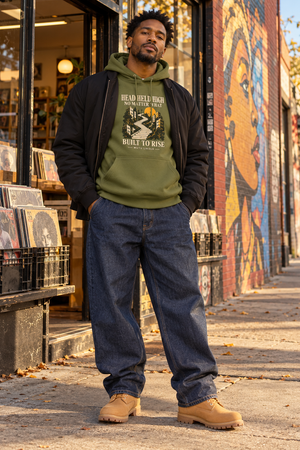 Street Premium Hoodie Head Held High — Built to Rise | Prise de Conscience — kaki — look Street porté