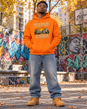 Hoodie Street Tête haute — Du quartier aux sommets, édition couleurs | Prise de Conscience — orange — look Street porté